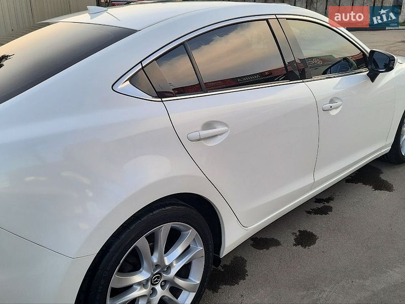 Седан Mazda 6 2014 в Киеве