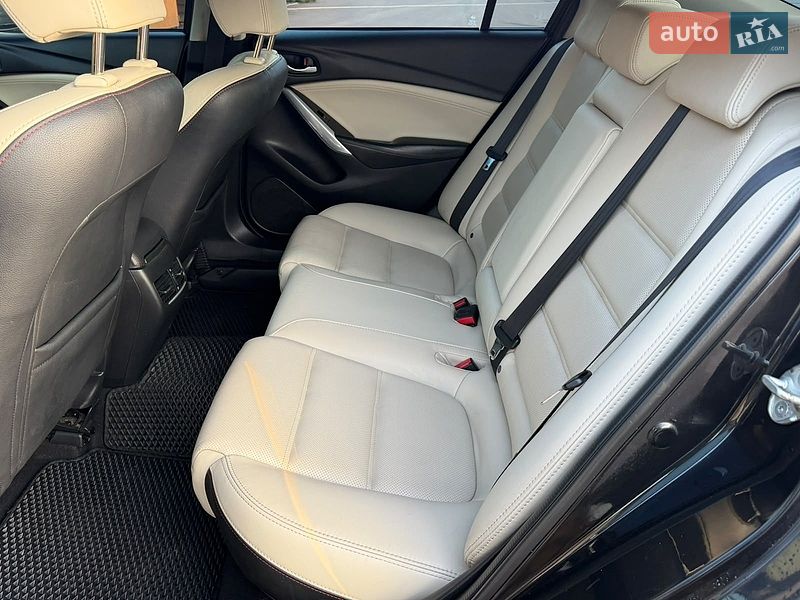 Седан Mazda 6 2013 в Борисполе