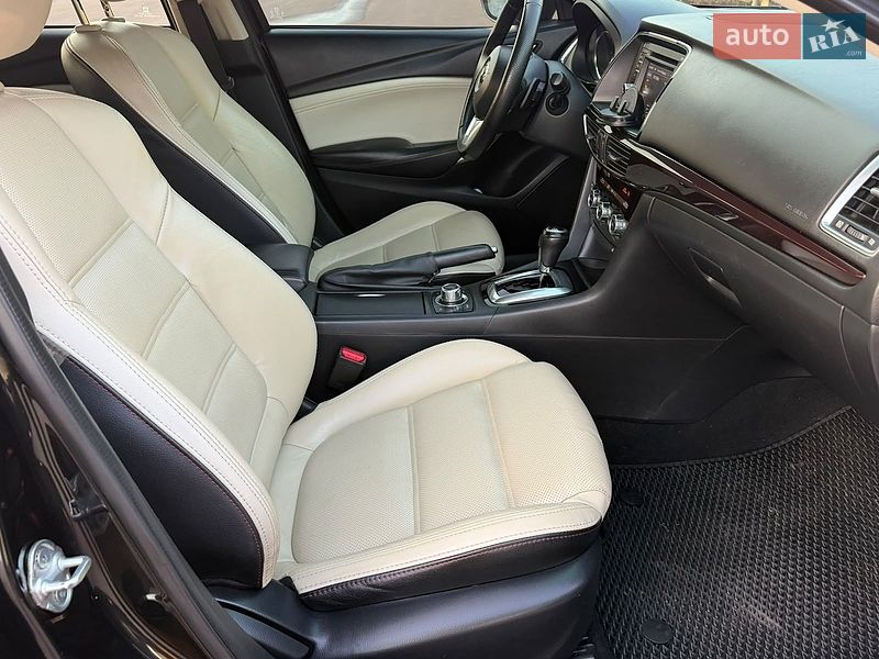 Седан Mazda 6 2013 в Борисполе