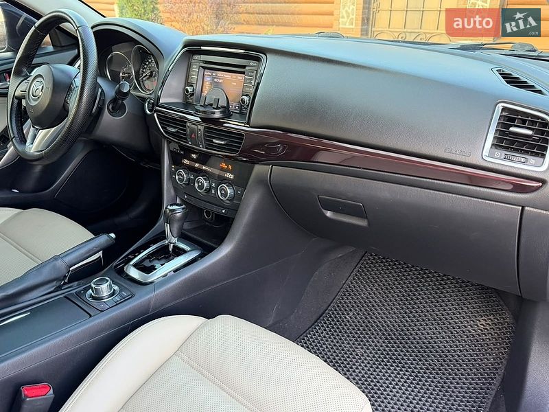 Седан Mazda 6 2013 в Борисполе