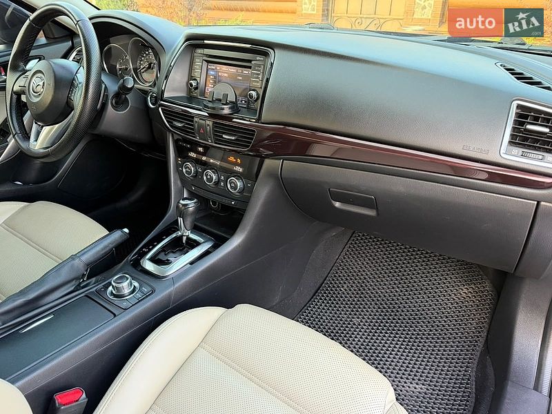 Седан Mazda 6 2013 в Борисполе