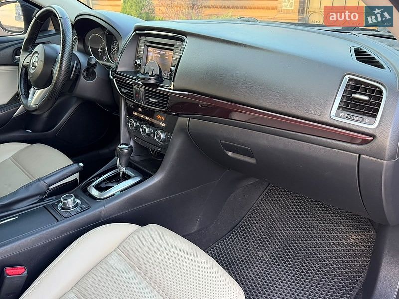 Седан Mazda 6 2013 в Борисполе
