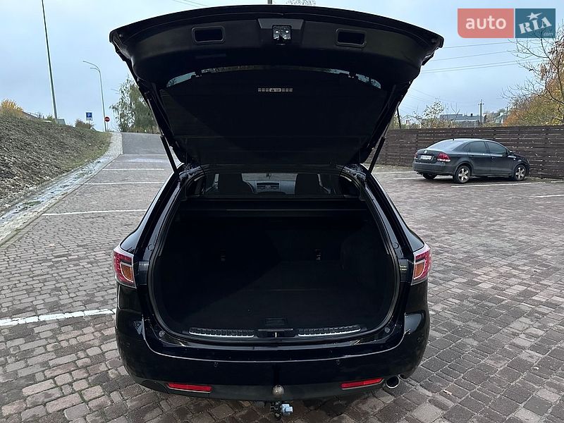 Універсал Mazda 6 2008 в Рівному