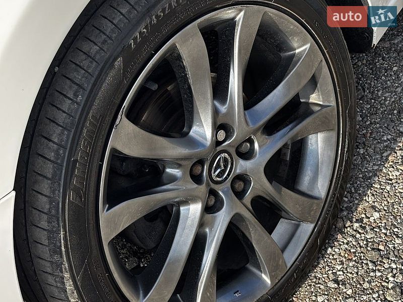 Універсал Mazda 6 2015 в Білогородці