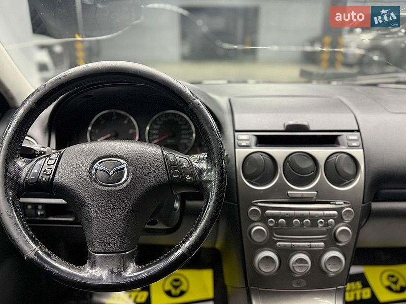Універсал Mazda 6 2003 в Чернівцях