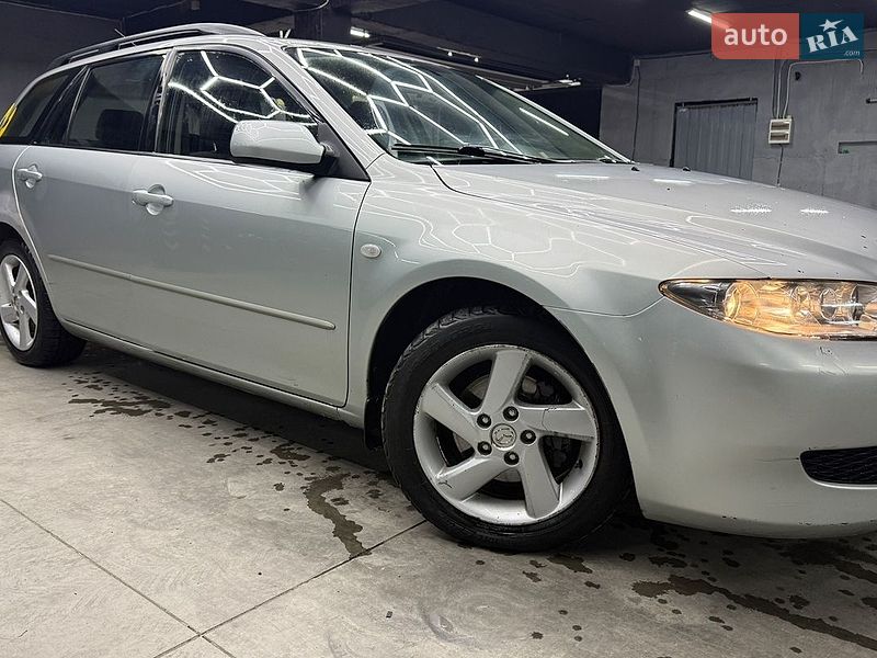 Універсал Mazda 6 2003 в Чернівцях