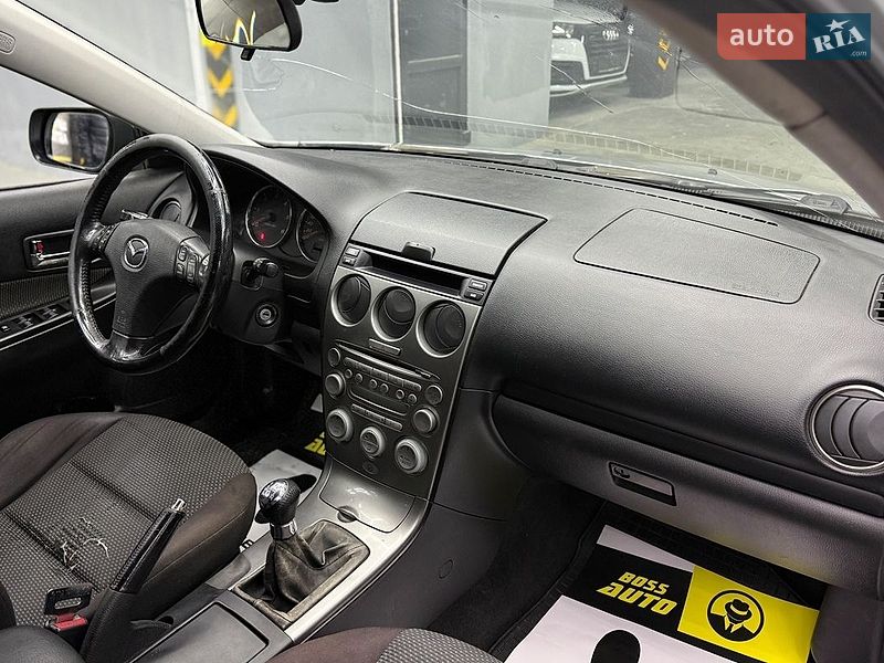Універсал Mazda 6 2003 в Чернівцях