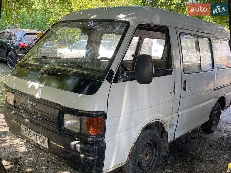 Микроавтобус Mazda Bongo 1989 в Николаеве