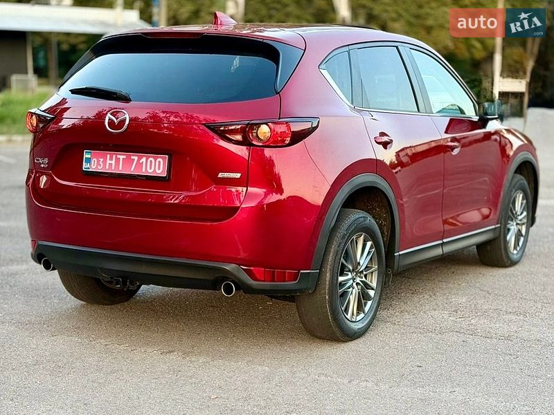 Внедорожник / Кроссовер Mazda CX-5 2017 в Запорожье