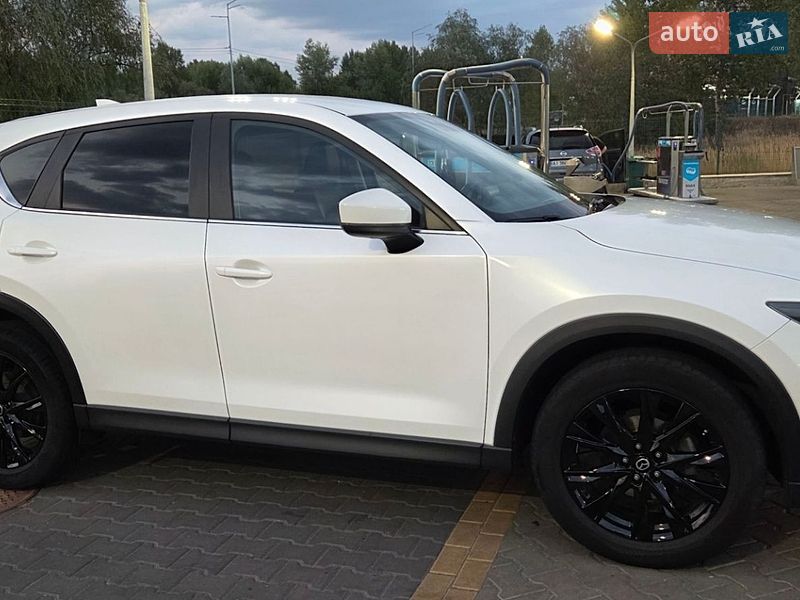 Внедорожник / Кроссовер Mazda CX-5 2020 в Киеве