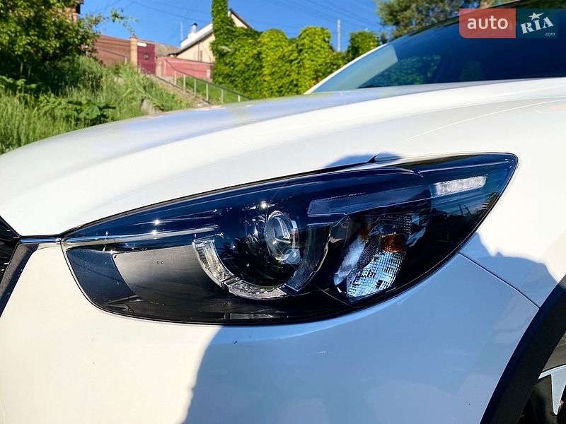Внедорожник / Кроссовер Mazda CX-5 2015 в Первомайске