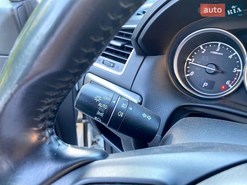 Внедорожник / Кроссовер Mazda CX-5 2015 в Первомайске