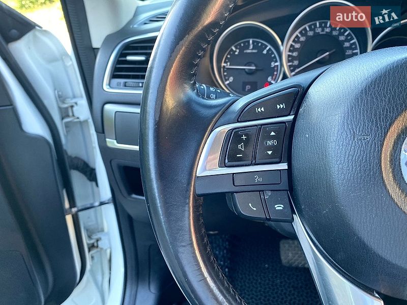 Внедорожник / Кроссовер Mazda CX-5 2015 в Первомайске