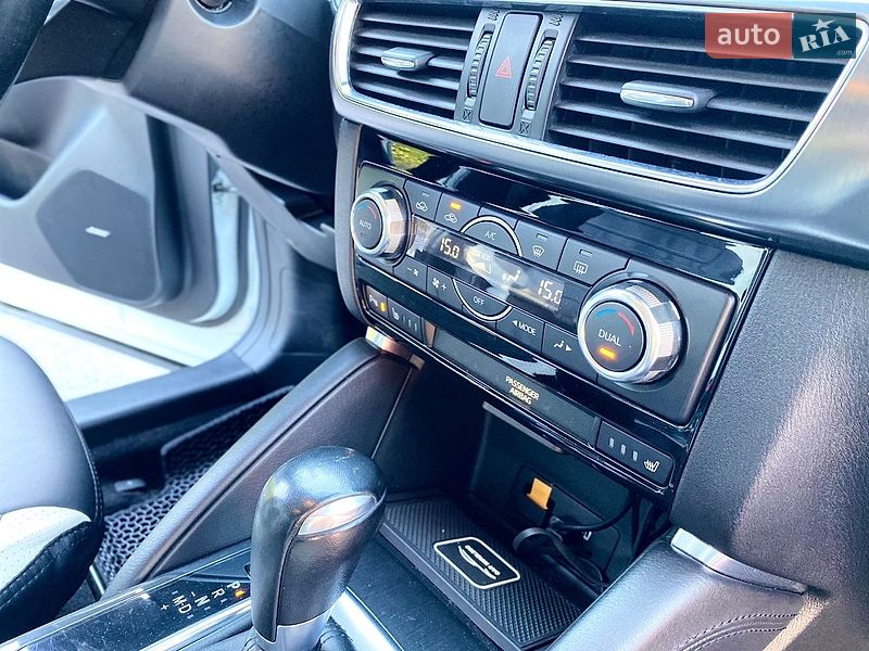 Внедорожник / Кроссовер Mazda CX-5 2015 в Первомайске