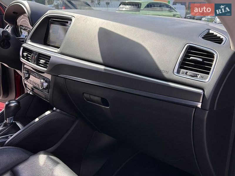 Внедорожник / Кроссовер Mazda CX-5 2016 в Киеве