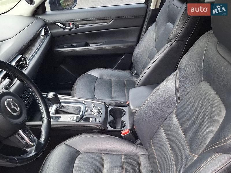 Позашляховик / Кросовер Mazda CX-5 2017 в Києві