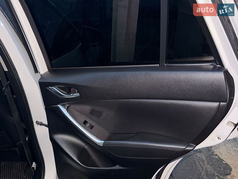 Внедорожник / Кроссовер Mazda CX-5 2015 в Полтаве