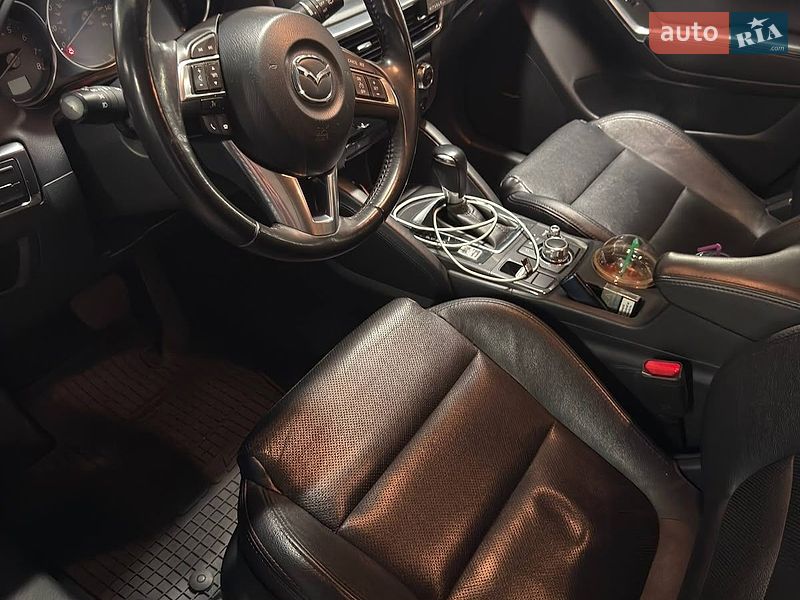 Позашляховик / Кросовер Mazda CX-5 2016 в Києві