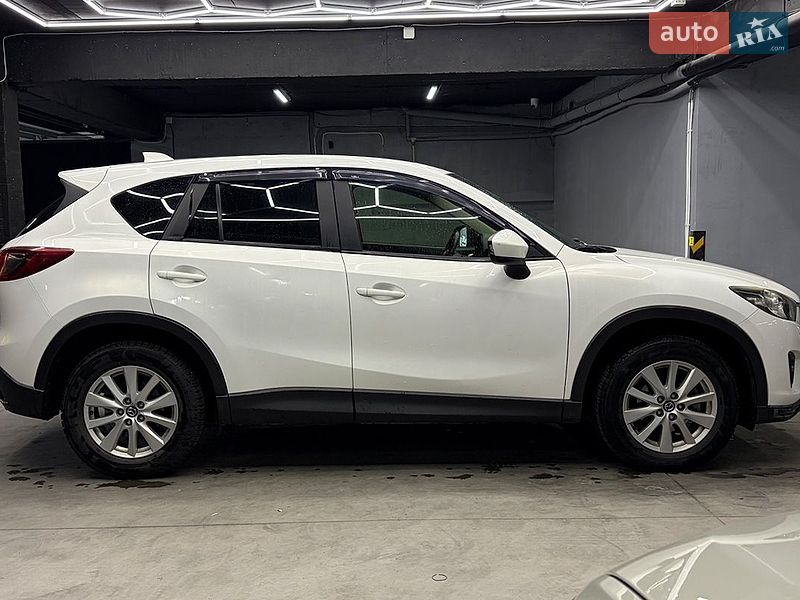 Внедорожник / Кроссовер Mazda CX-5 2012 в Черновцах