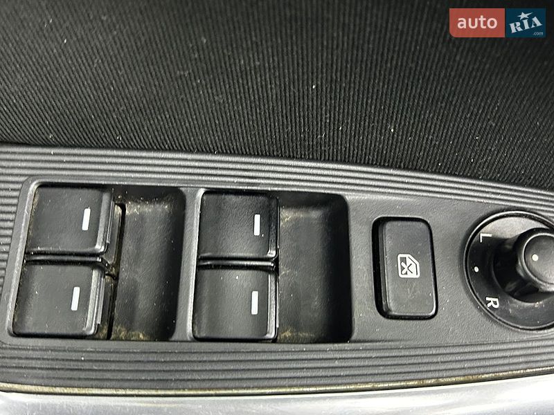 Внедорожник / Кроссовер Mazda CX-5 2012 в Черновцах