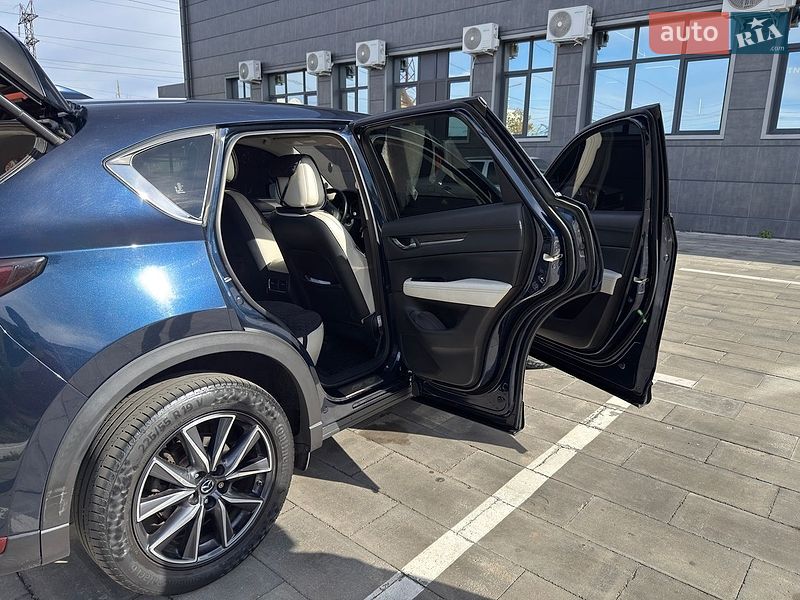 Внедорожник / Кроссовер Mazda CX-5 2017 в Харькове фото 9 Внедорожник / Кроссовер Mazda CX-5 2017 в Харькове