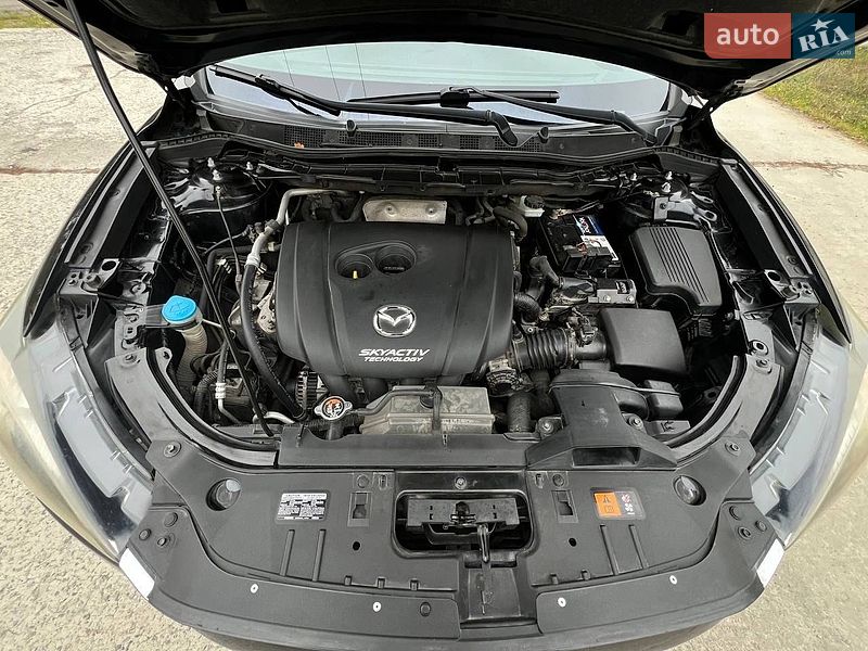 Внедорожник / Кроссовер Mazda CX-5 2013 в Вараше