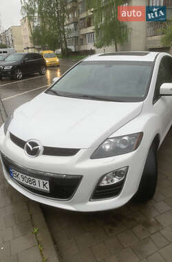 Mazda CX-7  2010