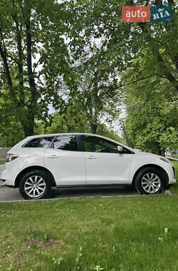 Mazda CX-7  2010