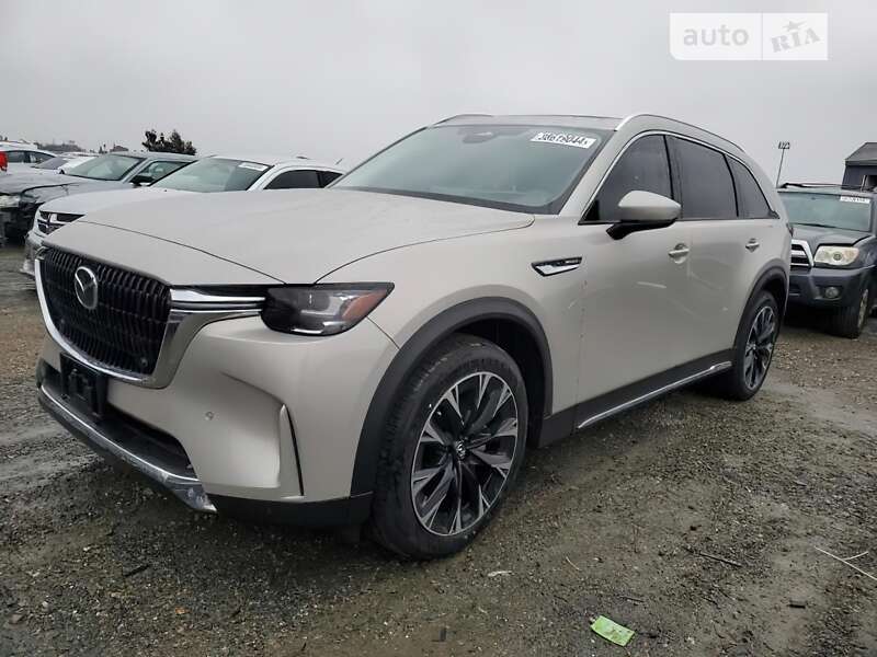 Mazda CX-90