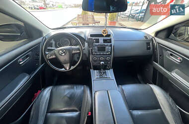 Mazda CX-9  2011