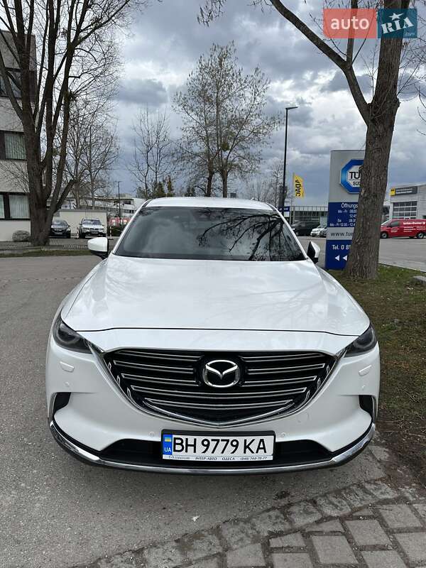 Mazda CX-9