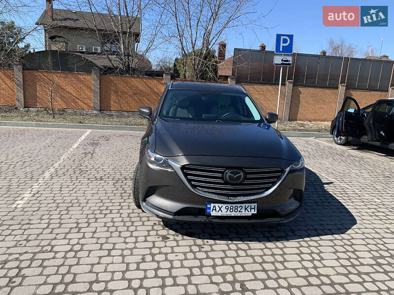 Mazda CX-9