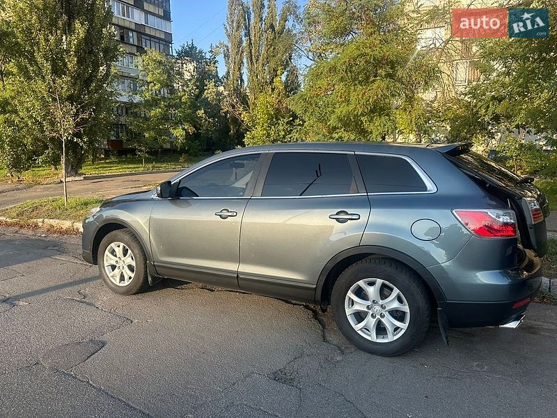 Mazda CX-9 2011