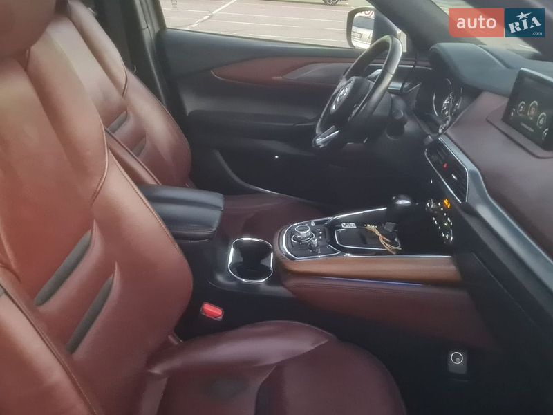 Внедорожник / Кроссовер Mazda CX-9 2016 в Киеве
