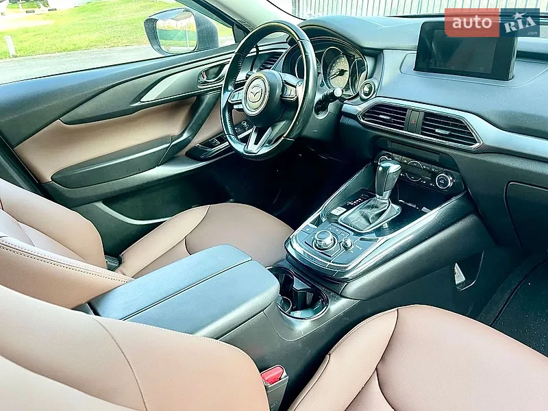 Mazda CX-9