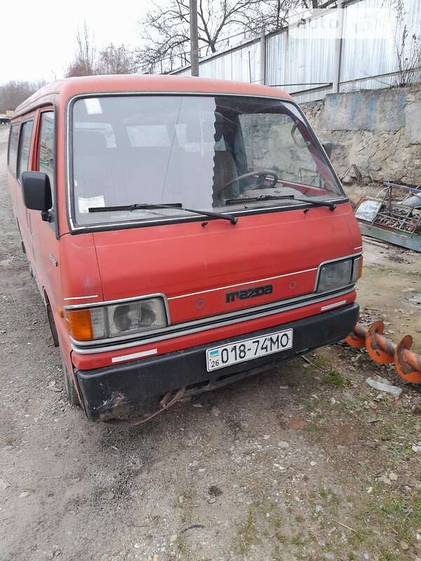 Автобусы Mazda E-series
