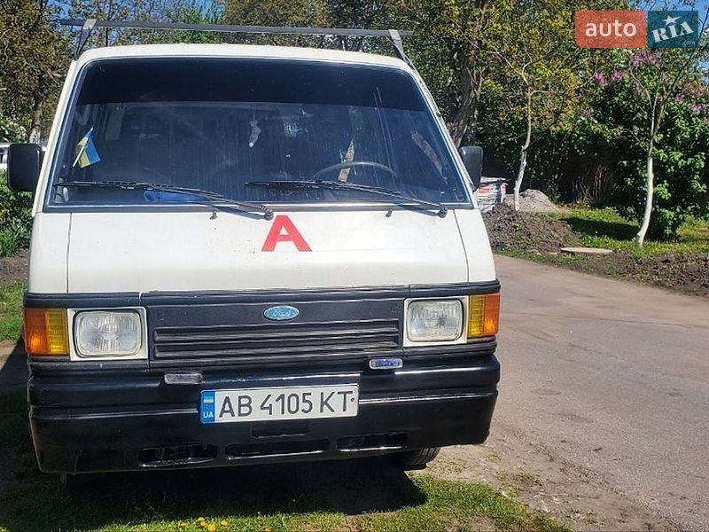 Універсал Mazda E-series