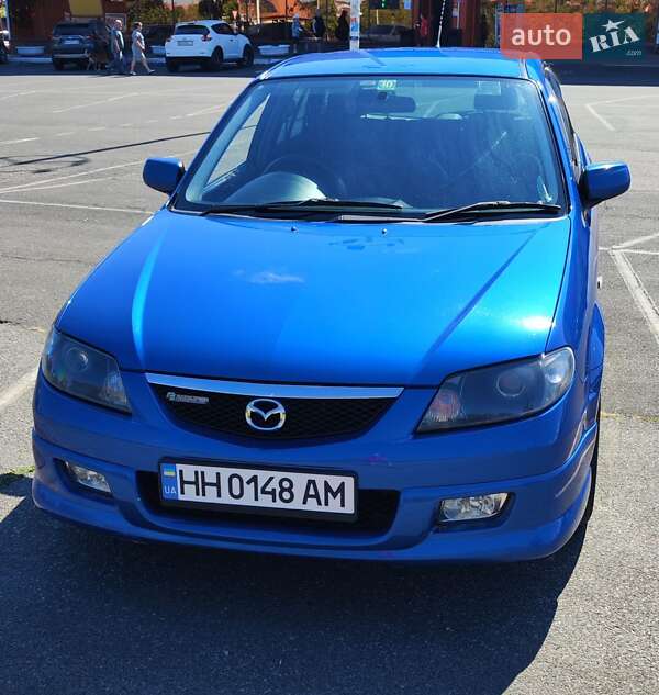 Універсал Mazda Familia