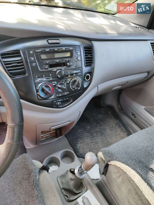 Мінівен Mazda MPV 2000 в Тернополі