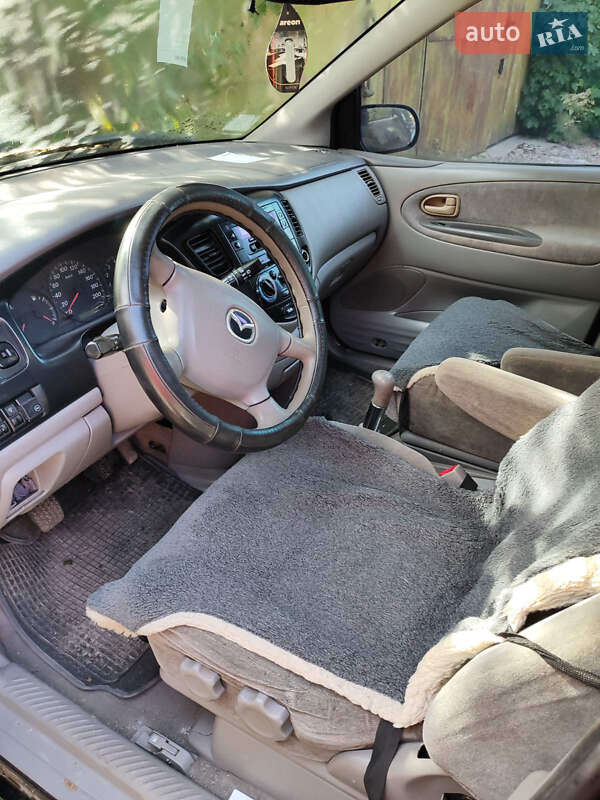 Мінівен Mazda MPV 2000 в Тернополі