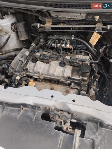 Минивэн Mazda MPV 2002 в Летичеве