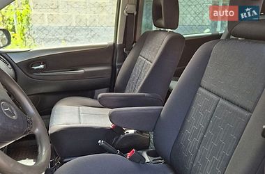 Минивэн Mazda MPV 2004 в Черновцах