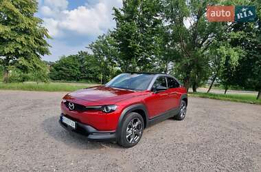 Mazda MX-30  2020