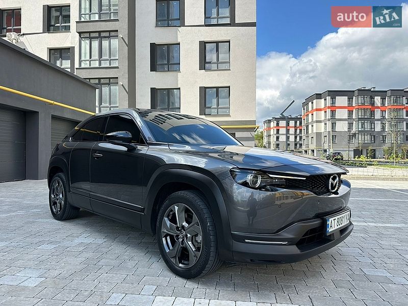 Внедорожник / Кроссовер Mazda MX-30 2020 в Ивано-Франковске