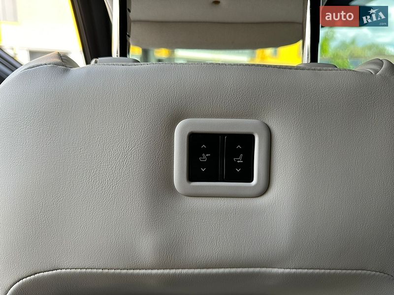 Внедорожник / Кроссовер Mazda MX-30 2020 в Ивано-Франковске