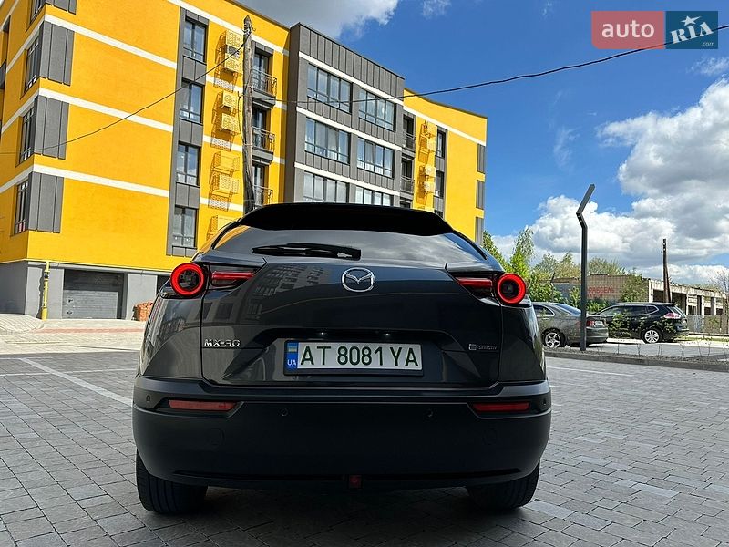 Внедорожник / Кроссовер Mazda MX-30 2020 в Ивано-Франковске