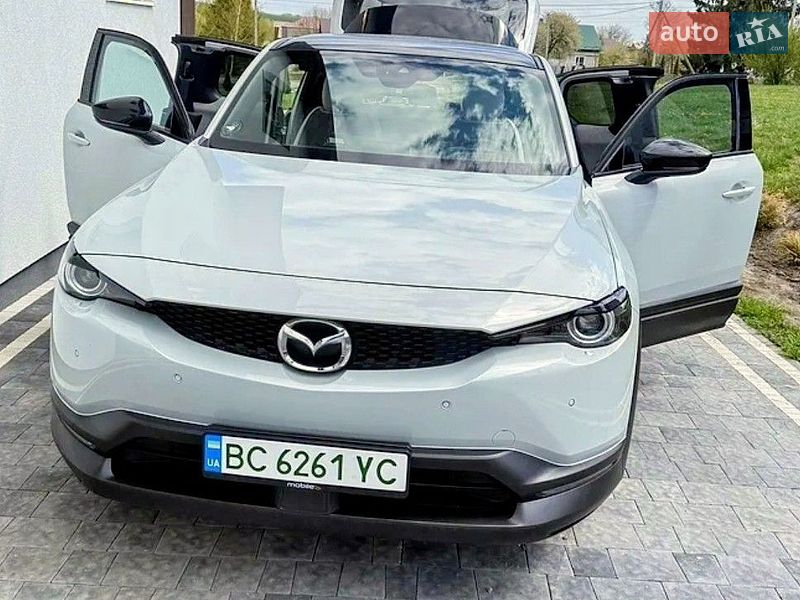Mazda MX-30 2020