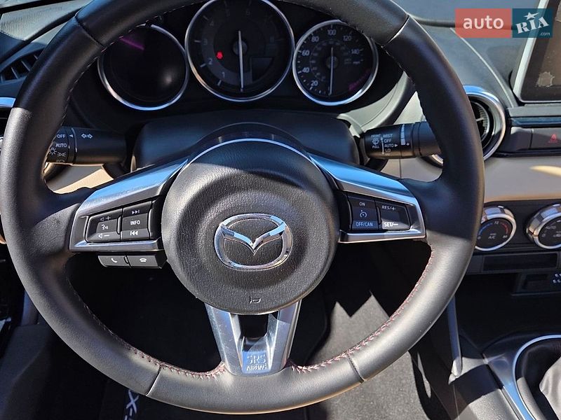 Родстер Mazda MX-5 2016 в Києві