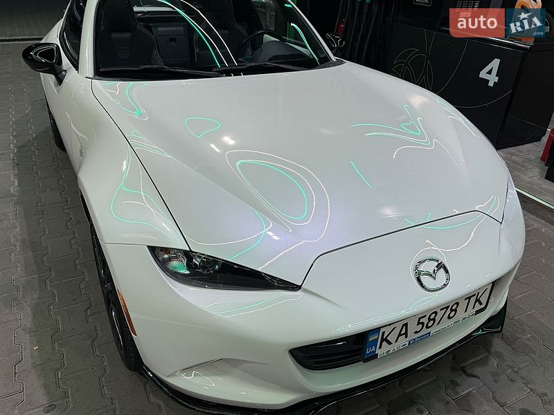 Родстер Mazda MX-5 2023 в Киеве