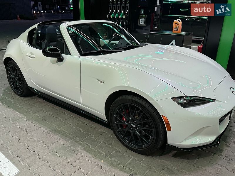 Родстер Mazda MX-5 2023 в Киеве